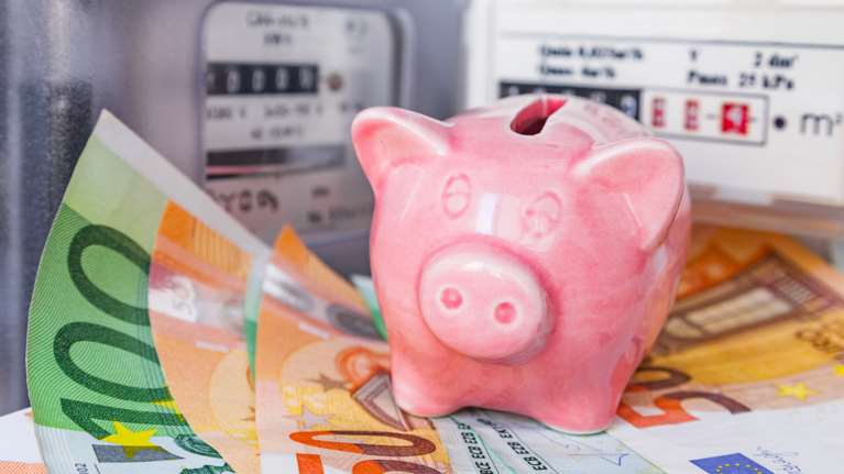 Ενέργεια: Πέφτουν οι τιμές  ρεύματος και φυσικού αερίου - Που οφείλεται η μείωση