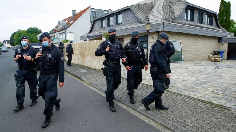 Συναγερμός στη Γερμανία: Επίθεση με μαχαίρι στο Βίρτσμπουργκ - Τουλάχιστον 3 νεκροί [βίντεο]