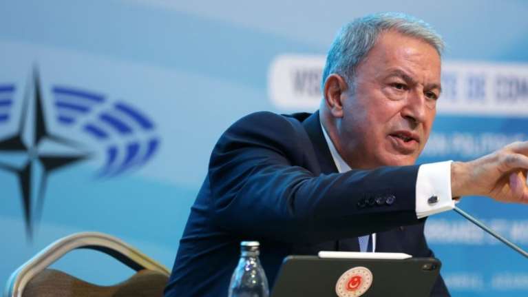 Ακάρ: Η στιγμή που έγινε έξαλλος με τους Ελληνες βουλευτές στο ΝΑΤΟ - Η απάντηση της ελληνικής αντιπροσωπείας [Βίντεο]