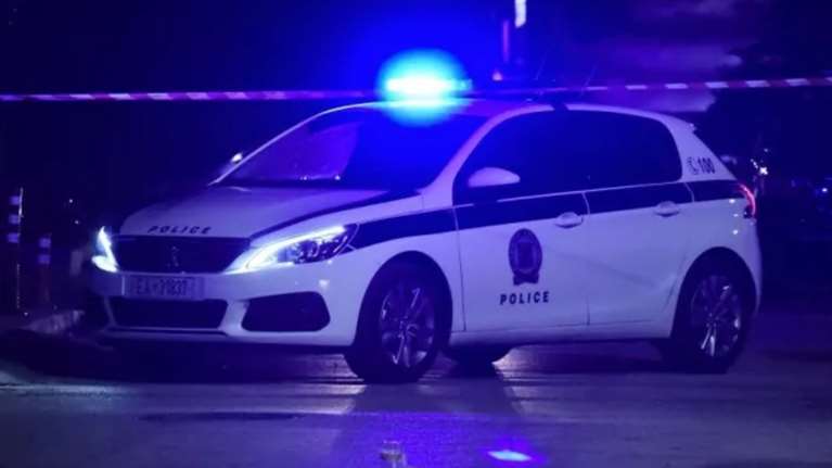 Μαχαίρωμα 18χρονου στην Ακρόπολη: Ποινική δίωξη για απόπειρα ανθρωποκτονίας στον 17χρονο Αρμπέρ