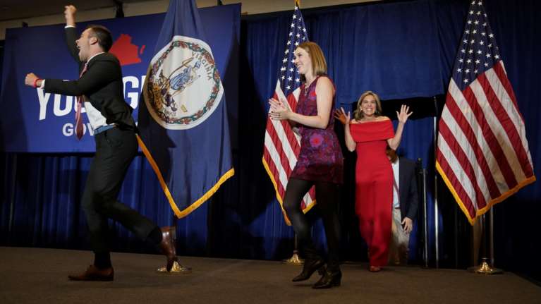 ΗΠΑ: Μεγάλη νίκη του Ρεπουμπλικάνου υποψήφιου κυβερνήτη στη Βιρτζίνια