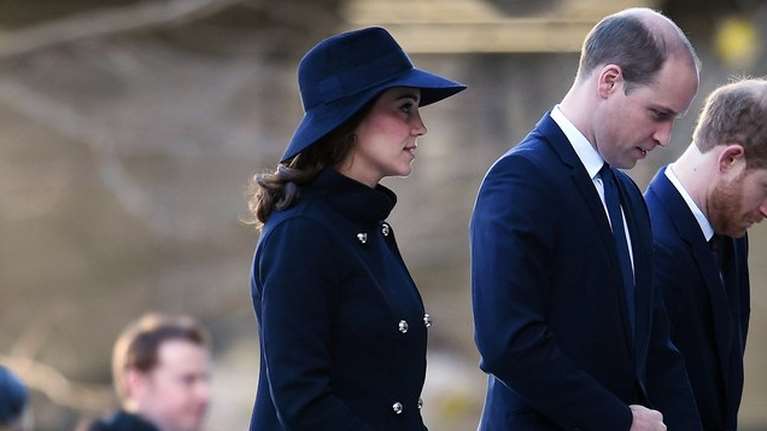 Συναγερμός στο παλάτι: Νόσησε βαριά με κορονοϊό ο πρίγκιπας Γουίλιαμ - Η κρυφή μάχη