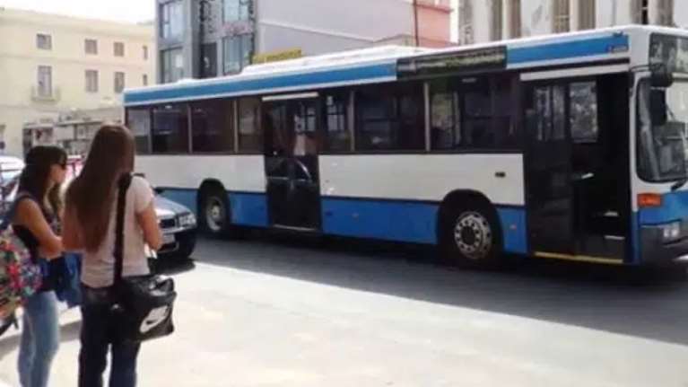 Ξύλο σε λεωφορείο στην Πάτρα: Ρομά χτύπησαν και πέταξαν καφέ σε οδηγό