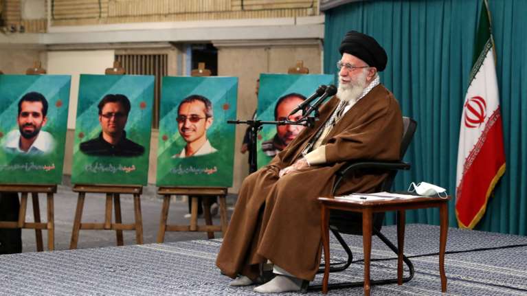 Χαμενεϊ: Κανείς δεν θα μπορέσει να σταματήσει τις &quot;δυνάμεις της αντίστασης&quot; αν συνεχιστούν τα εγκλήματα του Ισραήλ