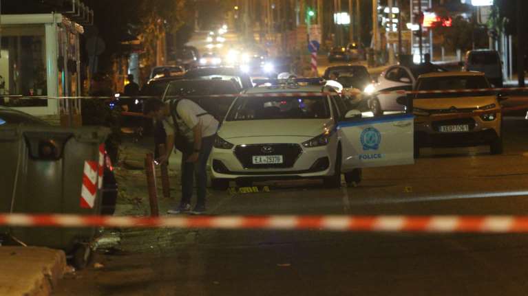 Θρίλερ στον Βοτανικό: Βρέθηκε &quot;μαχαιρωμένος&quot; άντρας σε προχωρημένη σήψη - Τι εξετάζουν οι αρχές