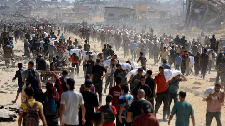 Η Γαλλία θα προχωρήσει &quot;μέσα στις επόμενες ημέρες&quot; σε ρίψεις από αέρος ανθρωπιστικής βοήθειας στη Γάζα