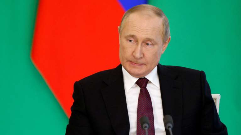 Χαστούκι στον Πούτιν: Πώς χάκερ του χάλασαν την ομιλία στο Διεθνές Οικονομικό Φόρουμ της Αγίας Πετρούπολης