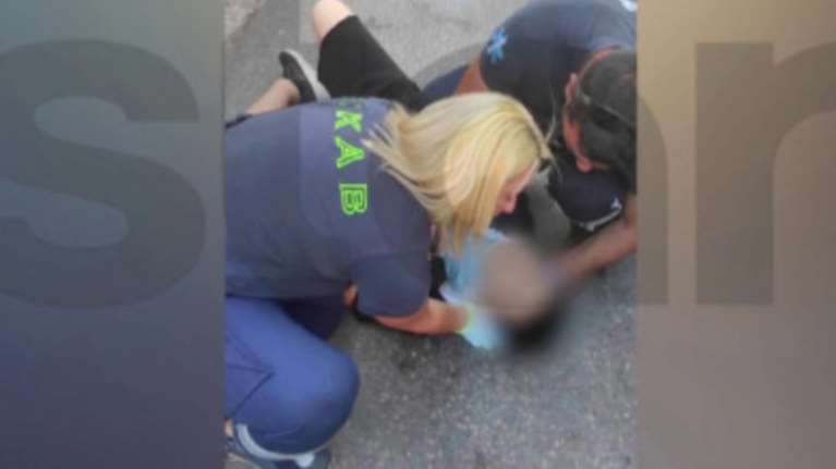 Θεσσαλονίκη: Τι λέει ο 13χρονος Πολυχρόνης που παρασύρθηκε από ΙΧ - &quot;Τσίριζα από τον πόνο - Μπήκε στο αυτοκίνητό του και έφυγε&quot;