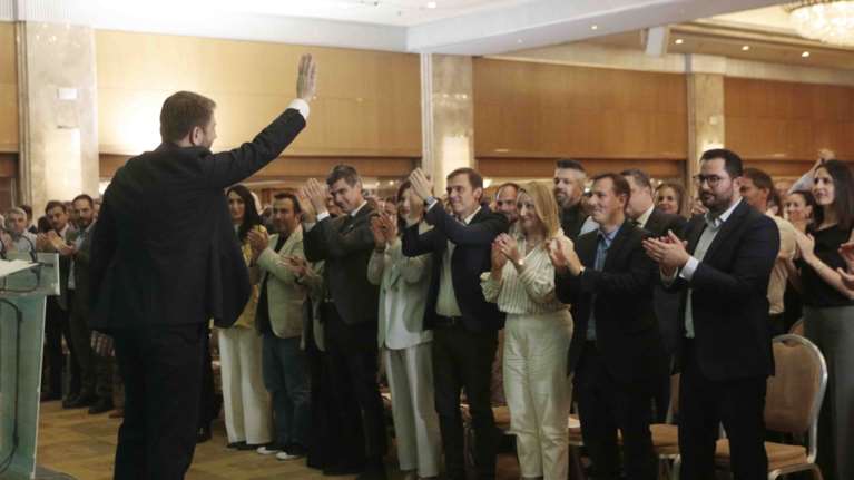 "Σας ευχαριστώ για τις μεγάλες θυσίες που κάνατε": Η συγκινητική αναφορά Ανδρουλάκη στις έγκυες υποψήφιες του ΠΑΣΟΚ