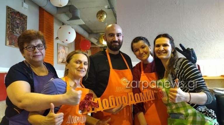 Χανιώτης σεφ στην Αγία Πετρούπολη μαθαίνει στους Ρώσους τις ελληνικές γεύσεις [εικόνες - βίντεο]