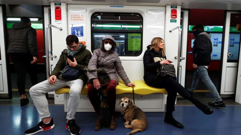 Ιταλία: &quot;Καμπάνα&quot; 1.000 ευρώ σε όποιον δεν φορά μάσκα σε κλειστούς χώρους