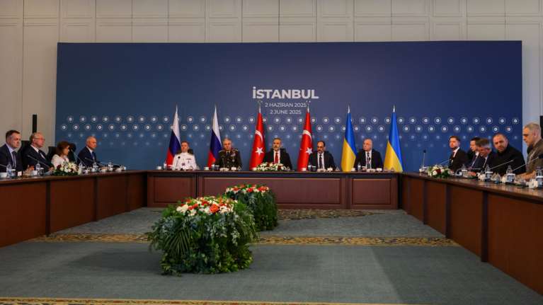 Κωνσταντινούπολη: Λιγότερο από μία ώρα διήρκεσαν οι συνομιλίες Ρωσίας και Ουκρανίας - Σε τι συμφώνησαν