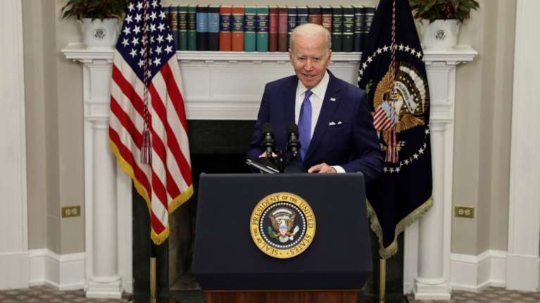 Μπάιντεν για Πούτιν: &quot;Οι ανεύθυνες απειλές του για χρήση πυρηνικών όπλων δείχνουν την απελπισία της Ρωσίας&quot;