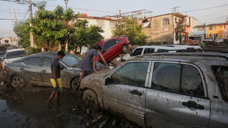 Μεξικό: 48 νεκροί και 6 αγνοούμενοι από τον τυφώνα Ότις - Με αργό ρυθμό η βοήθεια