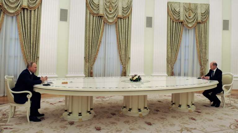 Πούτιν σε Σολτς: Οποιαδήποτε συμφωνία για την Ουκρανία πρέπει να λαμβάνει υπόψη της τη νέα εδαφική πραγματικότητα