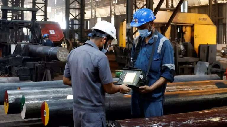 Αλήθειες και ψέματα για την 6ήμερη και τη 10ωρη απασχόληση