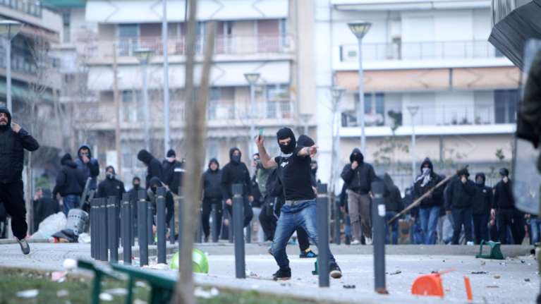 Έτσι δρουν οι χούλιγκαν: Πώς στήνονται τα &quot;ραντεβού&quot; - Τα &quot;κεφάλια&quot;-οργανωτές και οι νεότεροι &quot;εκτελεστές&quot;