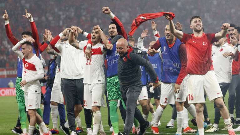 Euro 2024 : Πήρε την πρόκριση στους &quot;8&quot; η Τουρκία με ηγέτη τον Ντεμιράλ - 2 - 1 την Αυστρία