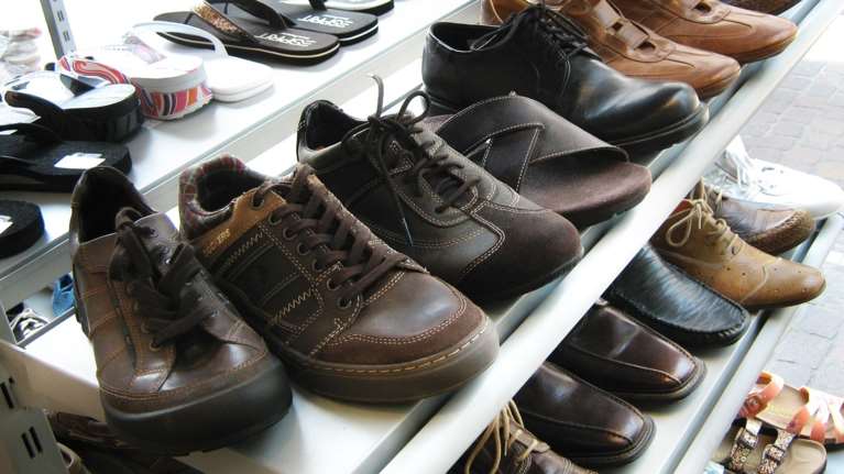 Απίστευτο περιστατικό στη Θεσσαλονίκη: Στο αυτόφωρο 28χρονος επειδή… μύριζε τα παπούτσια των γειτόνων του