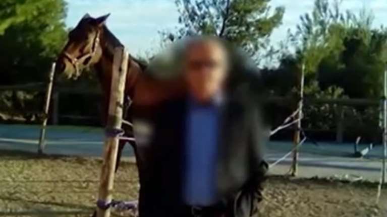 Αγία Βαρβάρα: &quot;Σε έφαγα σαν μπεκάτσα&quot; φώναζε ο δράστης όταν πυροβόλησε - Έστρεψε το όπλο και πάνω στον γιο του [Βίντεο]