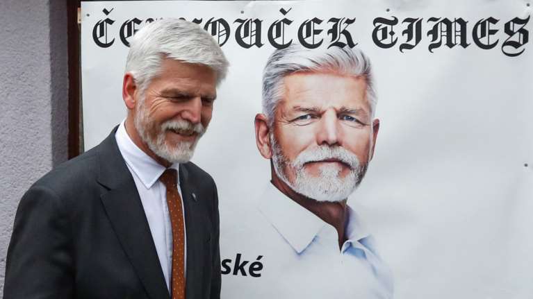 Τσεχία: Νέος Πρόεδρος ο απόστρατος στρατηγός Πετρ Πάβελ - Νίκησε τον δισεκατομμυριούχο λαϊκιστή Αντρέι Μπάμπις