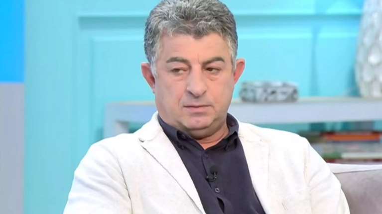 Σύζυγος συλληφθέντα για τη δολοφονία Καραϊβάζ: Ο άντρας μου είναι αθώος - Τον μπλέξανε πριν τις εκλογές