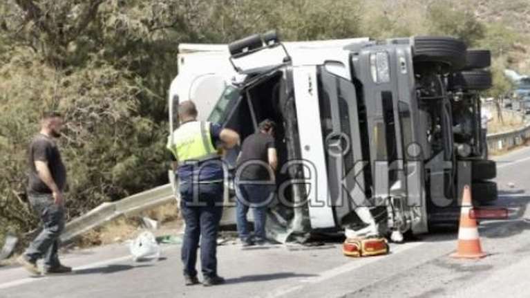 Κρήτη: Νέο σοκ από το θανατηφόρο τροχαίο - Ανήλικος, τελικά, ο οδηγός που έχασε τη ζωή του - Εγκλωβίστηκε σε φορτηγό που τούμπαρε