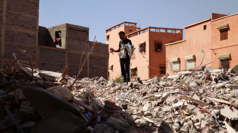 Τραγωδία δίχως τέλος στο Μαρόκο: 2.122 οι νεκροί - Ανυπολόγιστη καταστροφή, αγωνία για τους εγκλωβισμένους