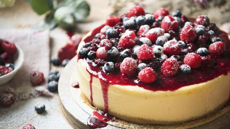 Εορτολόγιο: Πολλά γνωστά ονόματα γιορτάζουν σήμερα, Τρίτη 8 Νοεμβρίου