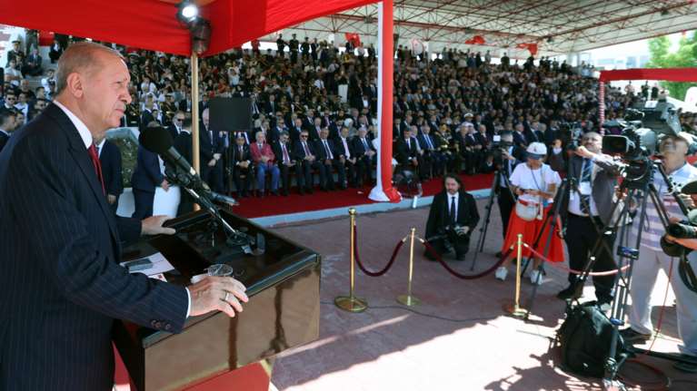 Εμπρηστικός Ερντογάν από τα Κατεχόμενα: Επίθεση στον Μητσοτάκη μέσω Δένδια - "Πάγιες οι ελληνικές θέσεις για το Κυπριακό" απαντά η  Αθήνας