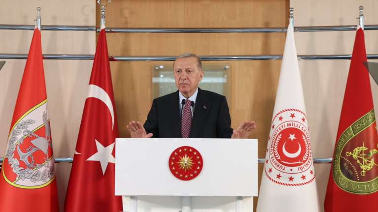 Ντελίριο Ερντογάν για την Κύπρο: &quot;Αν είχαμε πιέσει λίγο περισσότερο το 1974 θα την είχαμε πάρει όλη&quot;