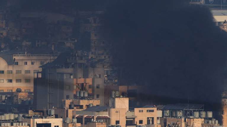 Το Ισραήλ βομβάρδισε αποθήκη όπλων της Χεζμπολάχ στη Βηρυτό - &quot;Όχι&quot; Νετανιάχου σε εκεχειρία παρά τις πιέσεις