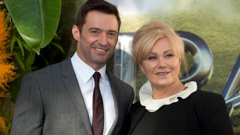 Ο Χιου Τζάκμαν λατρεύει την 64χρονη σύζυγό του: Όσο μεγαλώνει γίνεται καλύτερη