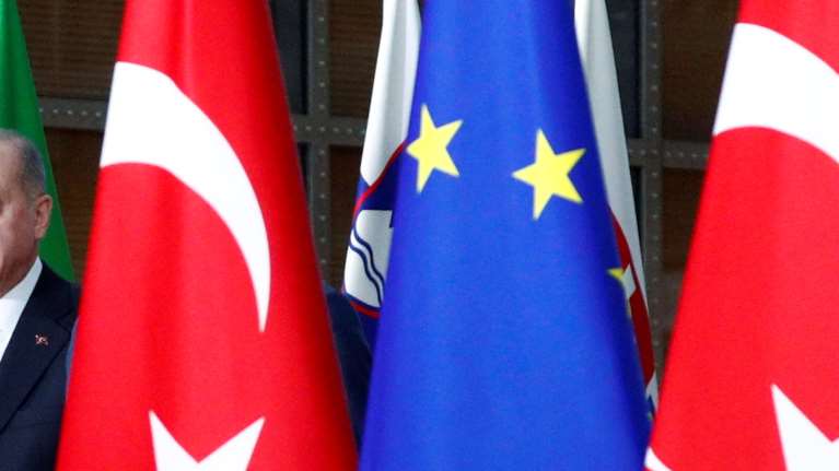 &quot;Παζάρια&quot; Ερντογάν στο παρά πέντε της Συνόδου Κορυφής – Φοβάται τις κυρώσεις η Άγκυρα