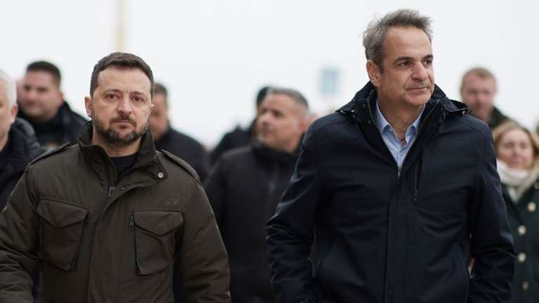 Ζελένσκι στην ιταλική Rai: Ήμασταν με τον Μητσοτάκη στο λιμάνι όταν σε απόσταση 300 μέτρων έπεσε βαλλιστικός πύραυλος