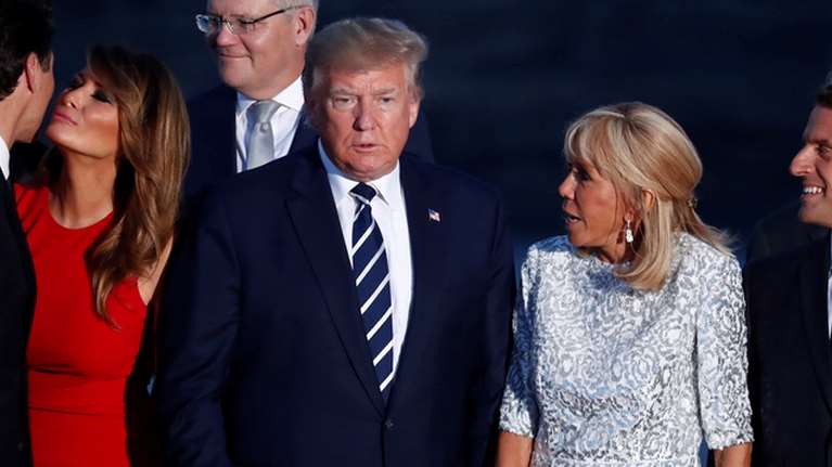 Απίθανος Τραμπ: Κόμπαζε ότι είχε πληροφορίες για τη σεξουαλική ζωή του Μακρόν - Τι αποκαλύπτει το Rolling Stone