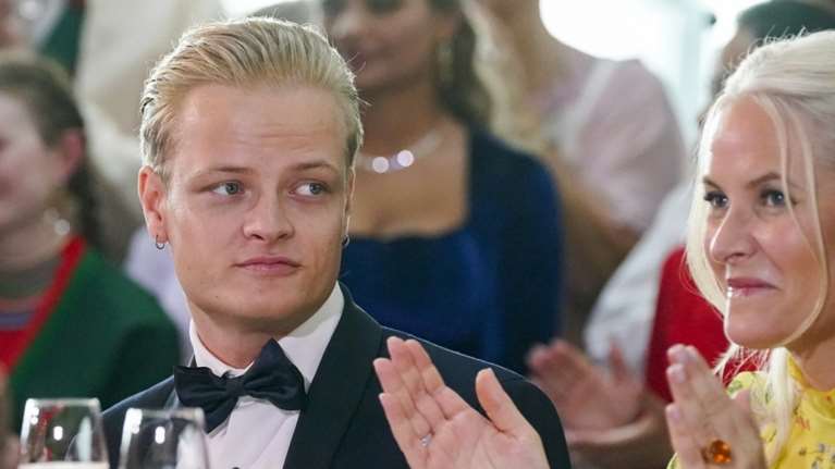 Νορβηγία: Κατηγορούμενος και για δεύτερο βιασμό ο γιος της πριγκίπισσας Μέτε Μάριτ