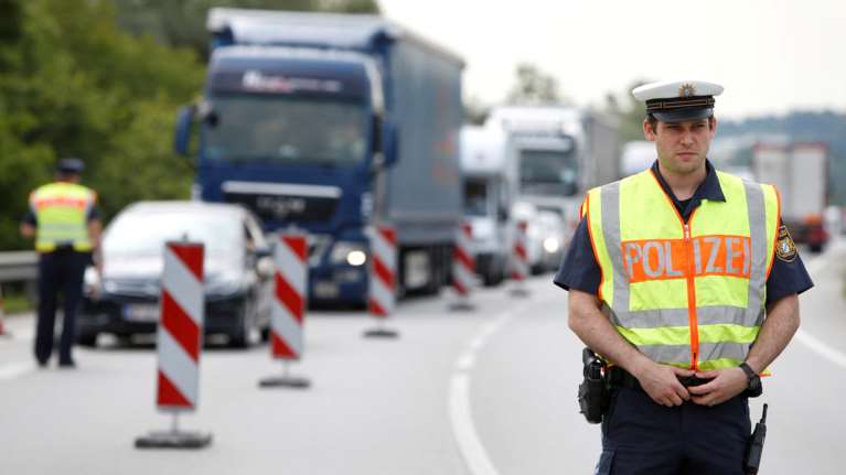 Γερμανία: Σε εφαρμογή από σήμερα οι αυστηρότεροι έλεγχοι στα σύνορα για το μεταναστευτικό