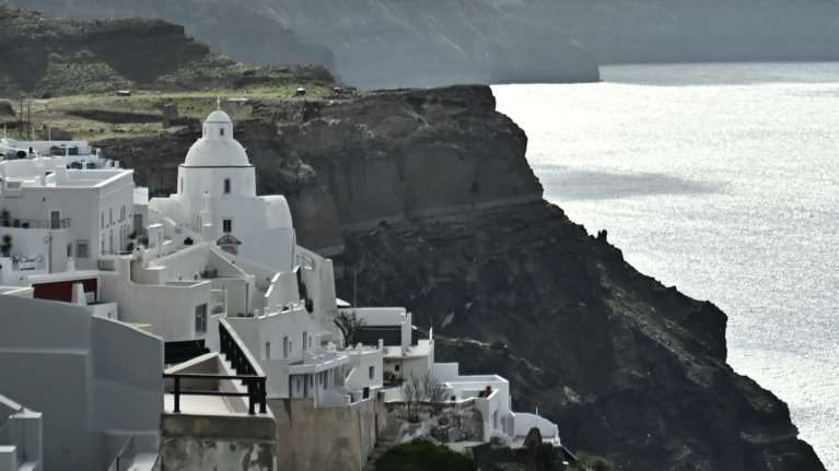 Γκανάς για σεισμούς στη Σαντορίνη: &quot;Η Άνυδρος μετακινείται 7 χιλιοστά την ημέρα προς τα δυτικά&quot;