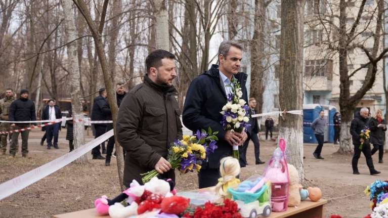 Διεθνής κατακραυγή για την επίθεση στην Οδησσό παρουσία Μητσοτάκη: &quot;Άλλο ένα σημάδι της δειλής τακτικής της Ρωσίας &quot;