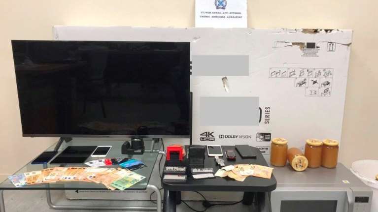 Εξαρθρώθηκε κύκλωμα με απάτες σε εμπόρους και πολίτες - Παρουσίαζαν πλαστά παραστατικά πληρωμής και επιταγές