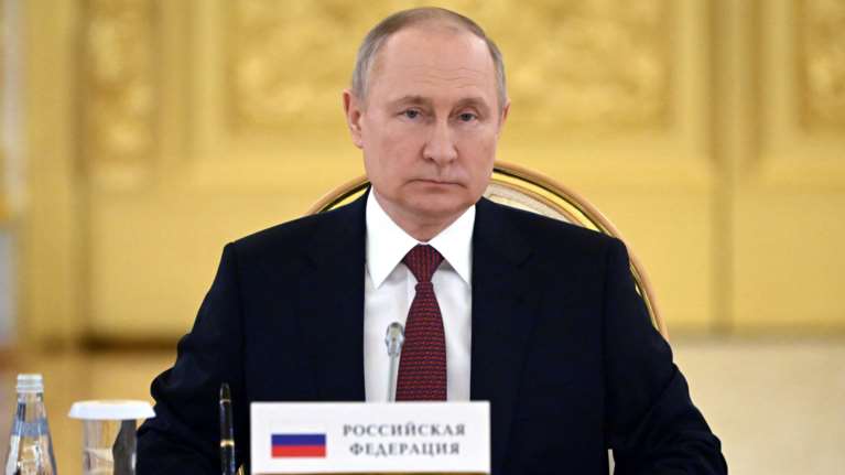 Νέο κρεσέντο Πούτιν: Απειλεί με τον βαλλιστικό πύραυλο Σαρμάτ και την ενίσχυση των ενόπλων δυνάμεων για το Καλίνινγκραντ