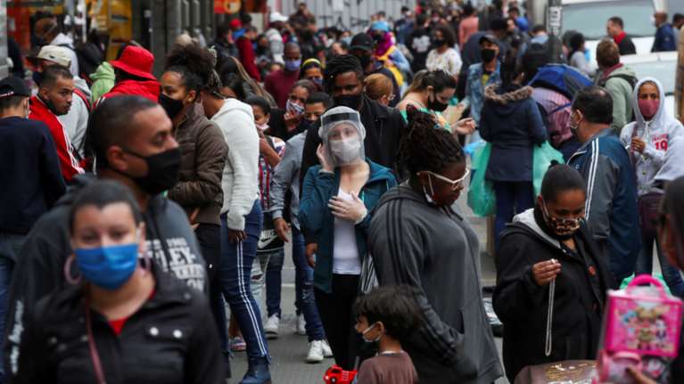 Λατινική Αμερική: Ο κορονοϊός καλπάζει - Μόνο στη Βραζιλία περισσότερα από 3.000.000 κρούσματα