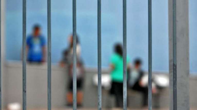 Κρήτη - Νέο κρούσμα ξυλοδαρμού για τις μάσκες στα σχολεία: Πατέρας - νταής χτύπησε διευθύντρια Δημοτικού