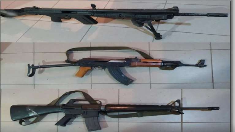 Μυστήριο με τη &quot;συλλογή&quot; όπλων στη Φλώρινα: Πωλητής, επισκευαστής ή &quot;αποθηκάριος&quot; ο ιδιοκτήτης μεταφορικής εταιρείας