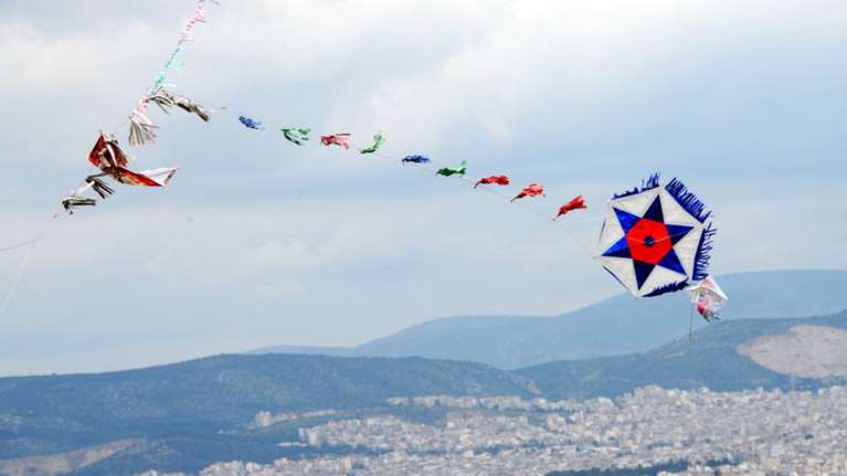 Καθαρά Δευτέρα : Με τι καιρό θα πετάξουμε χαρταετό