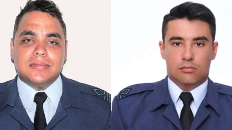 Πτώση Canadair: Στην κηδεία του ανθυποσμηναγού Στεφανίδη ο πρωθυπουργός, στου σμηναγού Μουλά η ΠτΔ