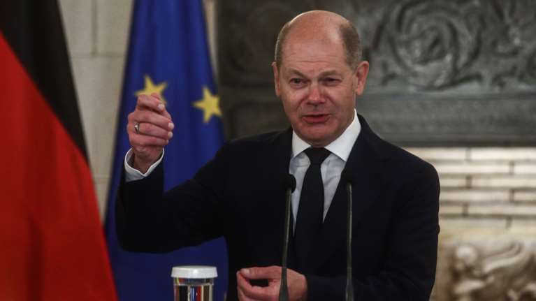 Προειδοποίηση Σολτς: Μεγάλος κίνδυνος κλιμάκωσης του πολέμου στην Ουκρανία