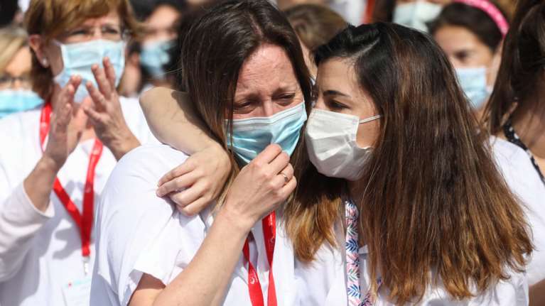 Κορονοϊός - Μειώνονται κάθε μέρα οι θάνατοι στην Ισπανία - 185 το τελευταίο 24ωρο