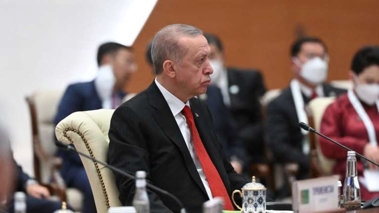 Ξεσάλωσε πάλι ο Ερντογάν: Οι Έλληνες &quot;θάβουν&quot; μετανάστες με τα φεριμπότ - Εμείς τους σώζουμε γιατί είμαστε μουσουλμάνοι